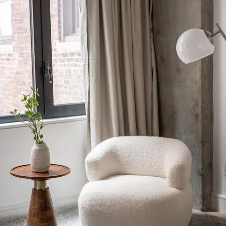 Apartment Stylish Penthouse With Ceiling To Floor Windows New York