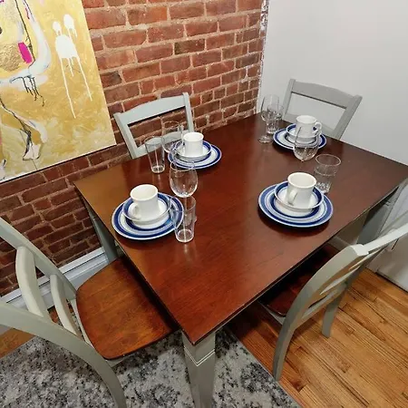Magnificent 3 Bedroom Near Times Square!