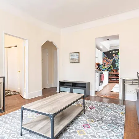 Luxury 5br/2ba In Prime Location Of Midtown * New York