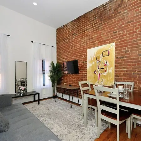 Apartment Magnificent 3 Bedroom Near Times Square!