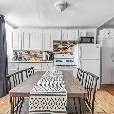 Apartment Lovely 3br/1ba Apt In Kips Bay!