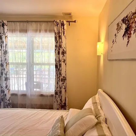 Spacious 6b4b Quiet Elegant Entire Private House Apartment *