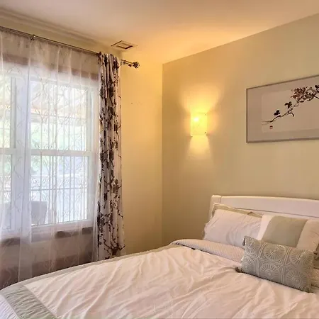 Spacious 6b4b Quiet Elegant Entire Private House Apartment *