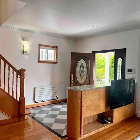 Spacious 6b4b Quiet Elegant Entire Private House Apartment