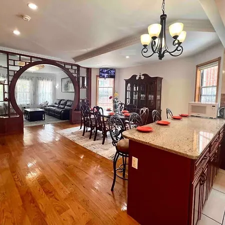 Spacious 6b4b Quiet Elegant Entire Private House * New York