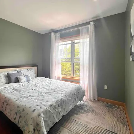 Spacious 6b4b Quiet Elegant Entire Private House Apartment