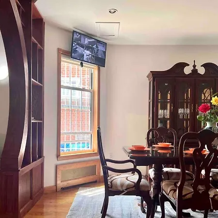 Spacious 6b4b Quiet Elegant Entire Private House