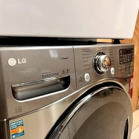 Apartment Spacious 6b4b Quiet Elegant Entire Private House
