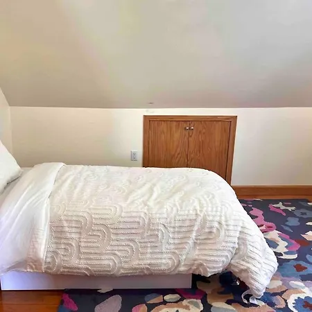 Spacious 6b4b Quiet Elegant Entire Private House * New York