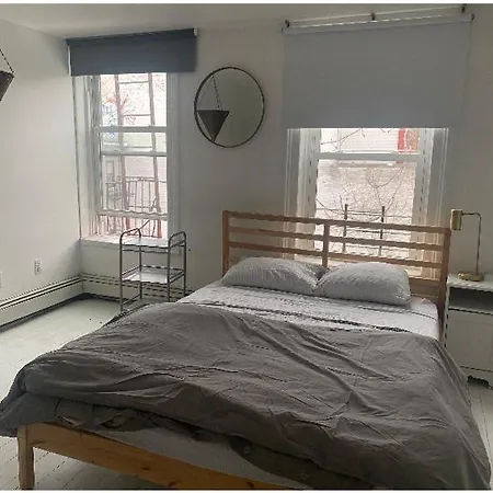 Apartment Locals Greene New York
