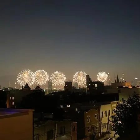 Williamsburg Luxury - Penthouse Duplex Apartment *