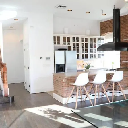 Apartment Sensational Penthouse Nyc - Manhattan - Hosted By Lauren Berger
