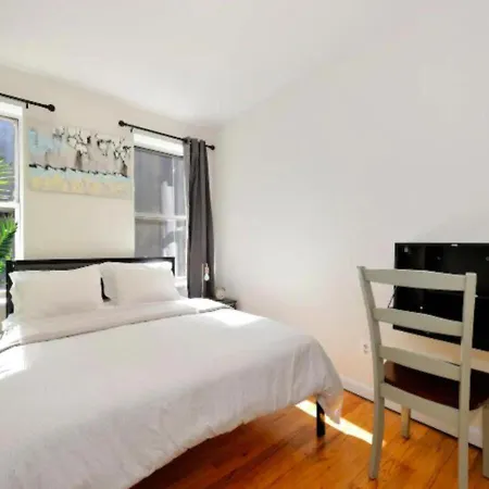 Amazing 2 Bedroom At Ues Apartment New York