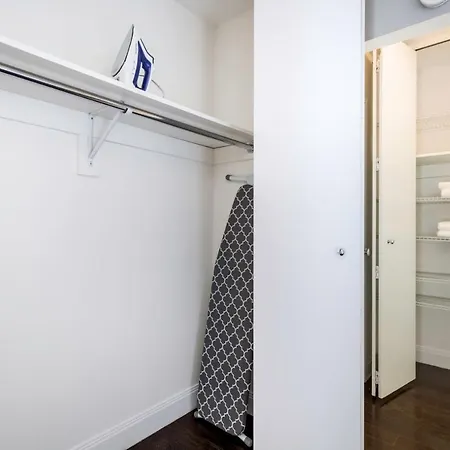 Apartment Ues W Gym Doorman Nr Subway Nyc-241 New York