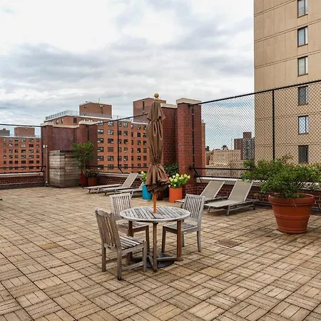 Beautiful 1 Bedroom In Columbus Avenue Apartment *