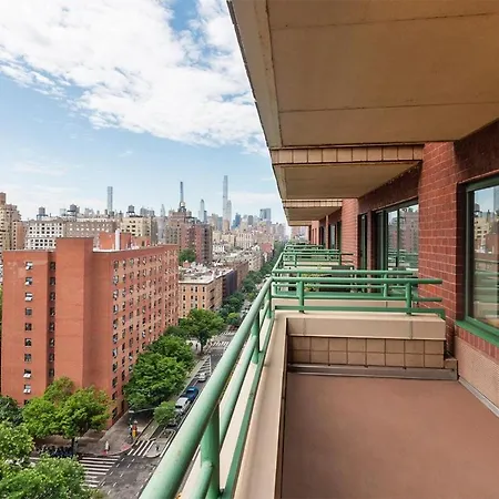 Apartment Beautiful 1 Bedroom In Columbus Avenue *