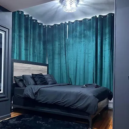 Private Guest To Make Your Trip Complete Apartment *