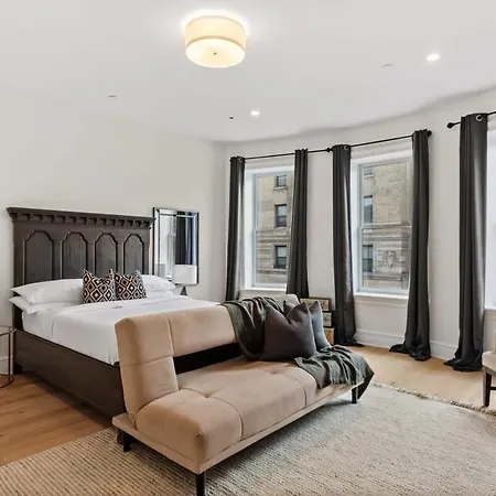 Riverside By Rove Travel 7br Modern Townhouse New York
