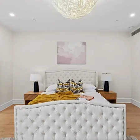 Riverside By Rove Travel 7br Modern Townhouse Holiday home