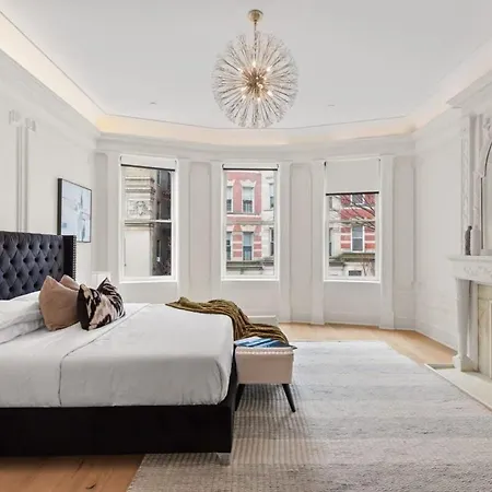 Riverside By Rove Travel 7br Modern Townhouse New York
