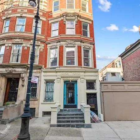 Riverside By Rove Travel 7br Modern Townhouse New York