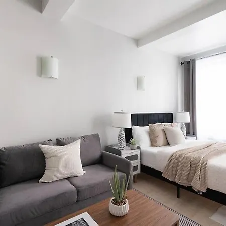Apartment Luxury Elv Bldg 24h Dm Gym Studio Walk From C Park New York
