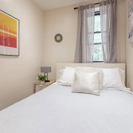 Luxury Four Bedroom Apartment New York