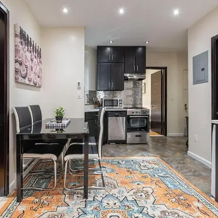 Luxury Four Bedroom Apartment