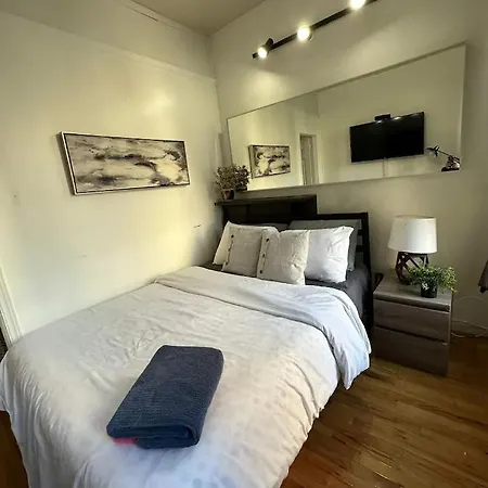 Apartment The 30 Day Vibrant House
