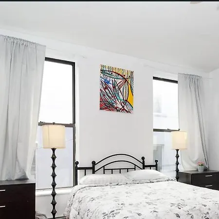 Lovely 2 Bedroom In Nyc *