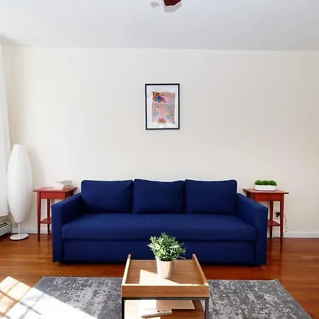 Lovely 2 Bedroom In Nyc *