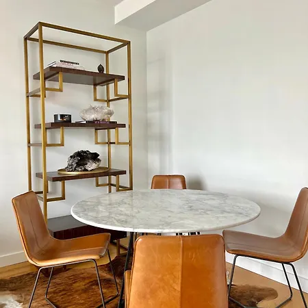 Breathtaking Nyc Views! Luxury 1 Bed 1 Bath *