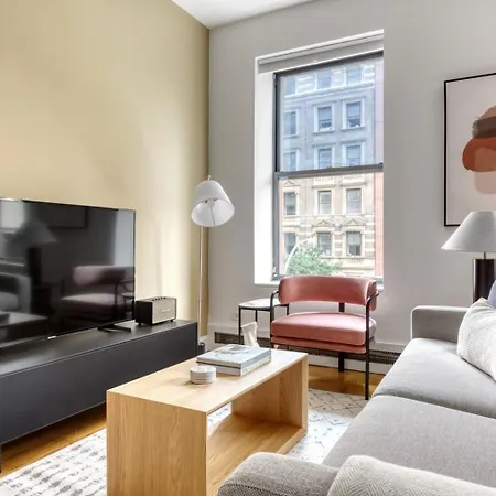 Upper W Side 2br W Wd Nr Central Park Nyc-277