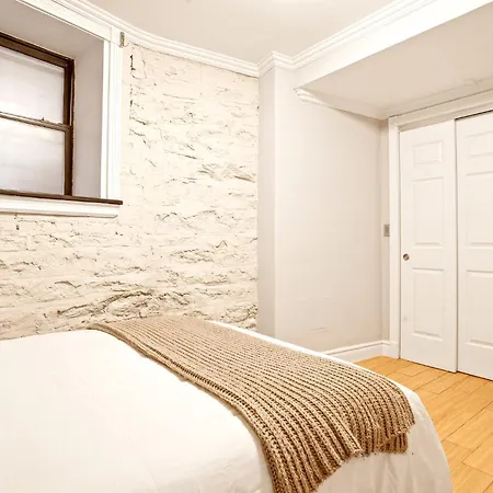 Super Cozy And Chic 3bd 1 Bath Apt *