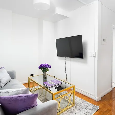 Apartment Charming 3 Bedroom In Manhattan New York