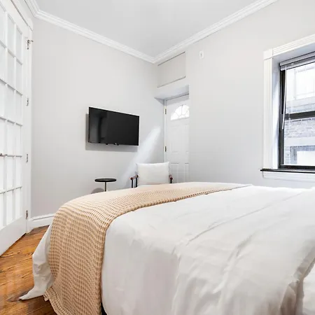 Monthly Nyc Rentals- Comfy 3 Bedroom 1 Ba Apt Apartment