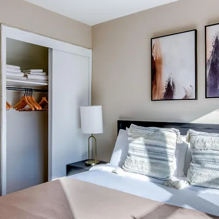 Ues 1br W Doorman Gym Elevator Nr Park Nyc-1330 Apartment New York