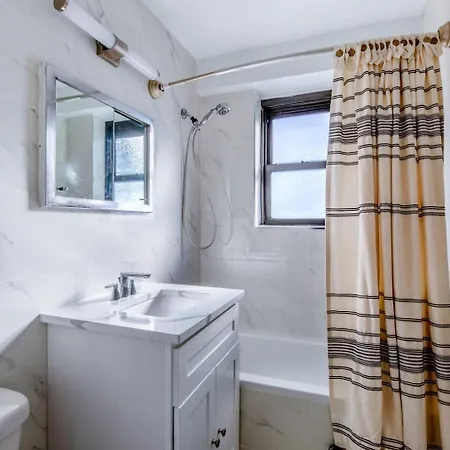 Ues 1br W Doorman Gym Elevator Nr Park Nyc-1330 *