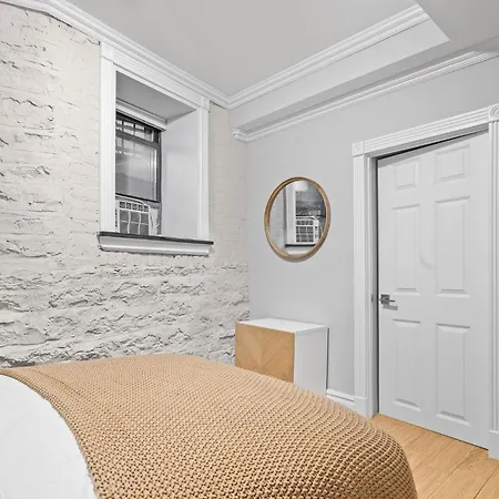 Super Cozy And Chic 3bd 1 Bath Apt Apartment New York