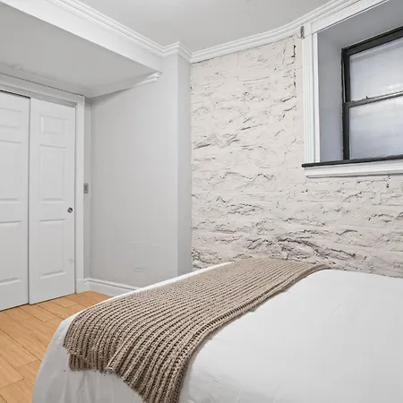 Super Cozy And Chic 3bd 1 Bath Apt New York