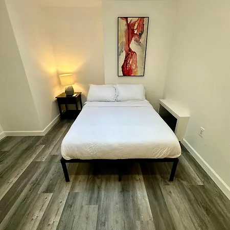 Apartment Monthly Nyc Rentals- Beautiful 2 Bedroom 2 Ba Unit *