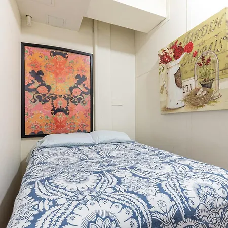 Monthly New York- Spacious 4 Bedroom Unit Apartment