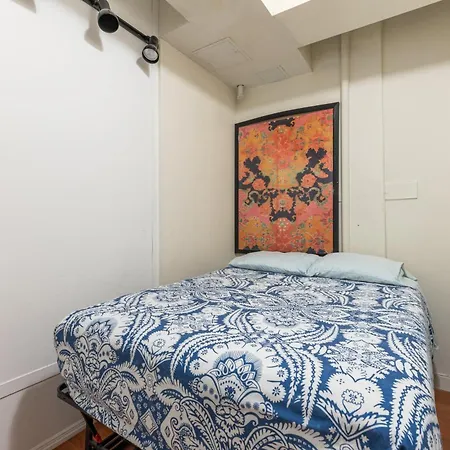 Monthly New York- Spacious 4 Bedroom Unit Apartment *