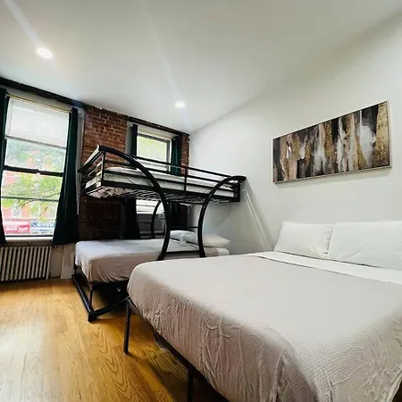 The Empire At Times Square Apartment *