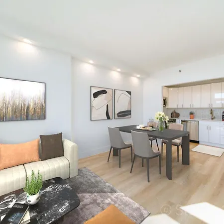Luxury 2-bedrooms Unit With Elevator, Balcony Apartment New York