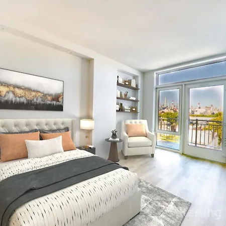 Luxury 2-bedrooms Unit With Elevator, Balcony Apartment