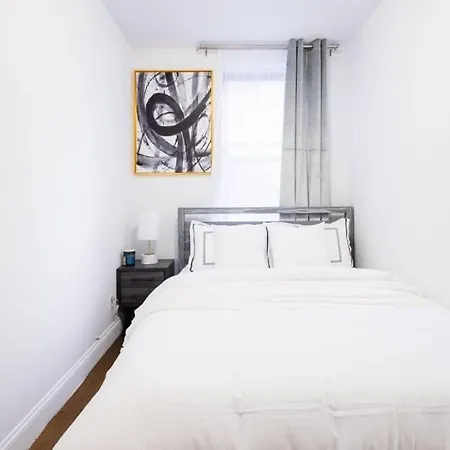 Apartment 1435-2 3 Bedrooms 2 Bath Wd Ues *