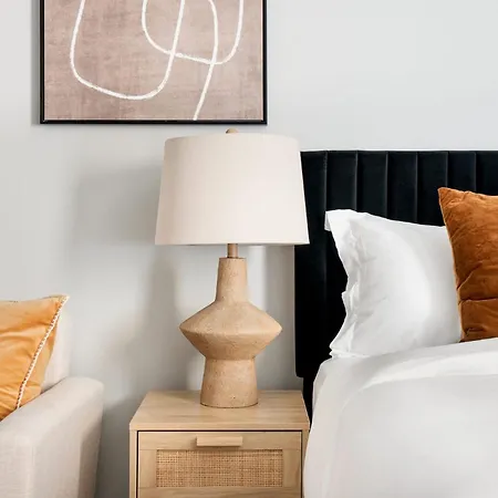 73-410 Luxury 24 Dm New Uws Gym Laundry Apartment *