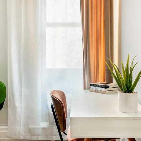 73-410 Luxury 24 Dm New Uws Gym Laundry Apartment New York