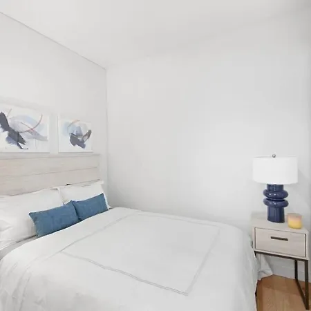 Apartment 69-2c Cozy Winter Escape Brand New 1br In Prime Lower East Side